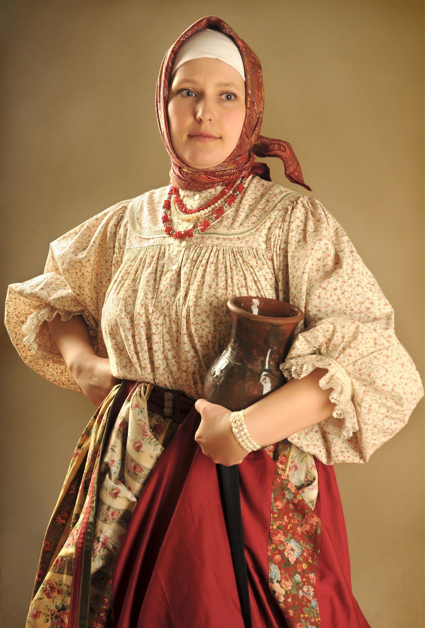 Girls in Slavic costumes in Ranchi